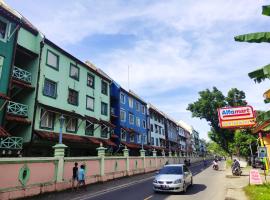 CONDOMINIUM LIPPO CARITA, Lantai Dasar - OFFICIAL – hotel w mieście Carita