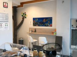 Guest House Bracciano RM: Bracciano'da bir otel
