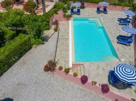 Elbaloves Appartaments Villa