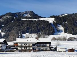 Bergkristall - Freie Fahrt Allgäuer Hörnerbahnen im Sommer, hotel med pool i Bolsterlang
