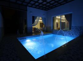 Velvet Resort, hotel with pools in Taif