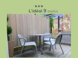 L'IDEAL 9 (hypercentre avec terrasse), hotel a 3 stelle a Deauville