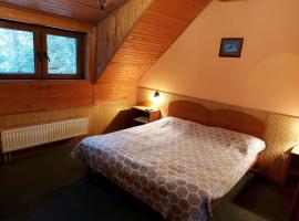 Затишок, cabin in Tysovets