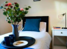 Comfortable Apartment in Sheffield with Parking, povoljni hotel u gradu 'Neepsend'