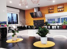 La maison écolo de Nono、Dhuizonのホテル