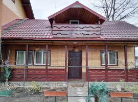 Domeniul Teodorescu, Hütte in Piatra Neamţ