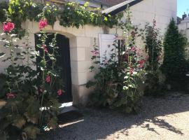 LA PETITE COUR, holiday home in Loches