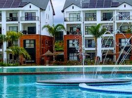396 The Blyde Crystal Clear Lagoon 2 Bedroom Penthouse Apartment, Hotel in Pretoria