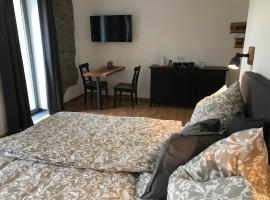 Gästehaus Lausnitz Zimmer, hotel v destinaci Lausnitz