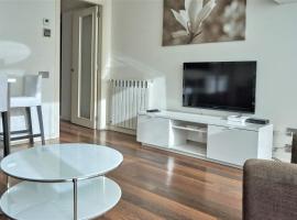 Apartamento Via Augusta 153, hotel i nærheden af Colegio de las Teresianas, Barcelona