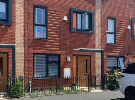 Kay's Place - Modern 3 Bed, hotel malapit sa Buile Hill Park, Manchester