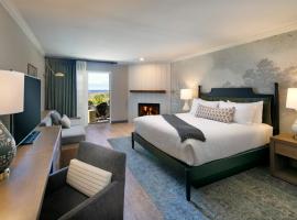 Fireside Inn on Moonstone Beach: Cambria şehrinde bir otel