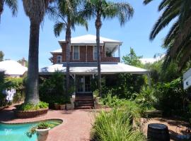 Lakeside Bed & Breakfast, hotel em Perth