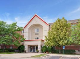 MainStay Suites Greensboro: Greensboro, Piedmont Triad Havaalanı - GSO yakınında bir otel