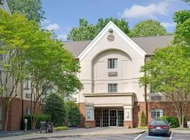 MainStay Suites Charlotte - Executive Park