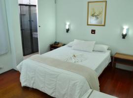 Hotel Dias - By UP Hotel, hotel a Pouso Alegre
