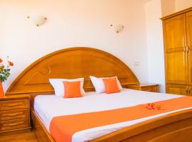 Family Hotel Elegance, hotel in Arbanasi