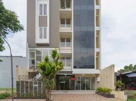 RedDoorz Plus near Eka Hospital BSD 5