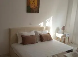 Snuggery Elegant Apartment