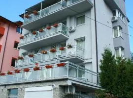 Hotel Villa Harmony - Free Parking
