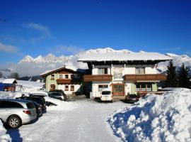 Wellness-Pension Jagahütt'n, guest house in Schladming