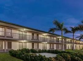 Ramada by Wyndham Sarasota Waterfront