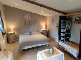 Domaine de l'Hôtel au Franc, Cama e café (B&B) em Fleury