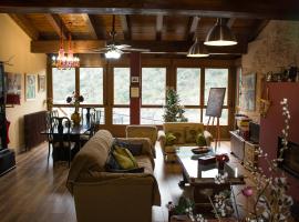 CASA CASTA&Ntilde;&Eacute;, cottage ở Puente de Domingo Fl&oacute;rez