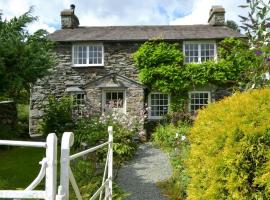 Beech Cottage - Skelwith Bridge, hotel con parking en Elterwater