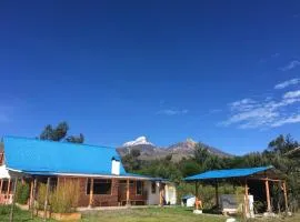 W i M, Hostel & Camping