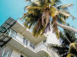 Seals Harbor Hotel