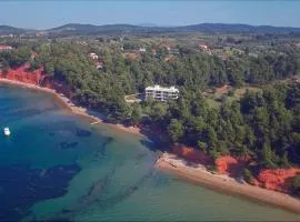 Daniil's Seafront Apartment