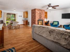 Oak Star Farm โรงแรมในGales Creek