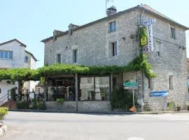 Logis Hotels- Auberge de la Tour - Hôtel et restaurant