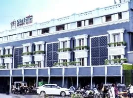 Rudra Shelter Business Hotel