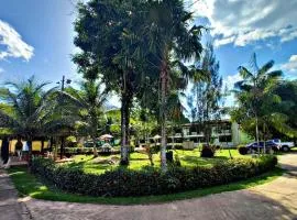 Hotel Jardim Tropical