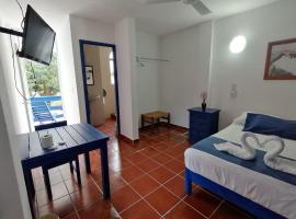 Hotel & Hostal Mayflower, Hotel in Puerto Escondido
