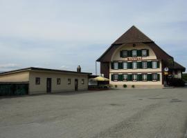 Gasthof Freienhof, hotel pre rodiny v destinácii Hellsau