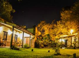 Golden Lodge, Hotel in Paso de la Patria