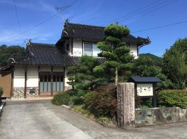 富乃亭 โรงแรมในManiwa