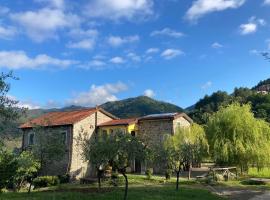 I due Ghiri, alojamento de turismo rural em Calice al Cornoviglio