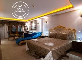 Grand Ambiance Hotel
