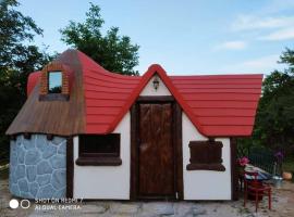 Immaculate 2-Bed Cottage near Krka Waterfalls, коттедж в городе Rupe