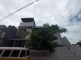Eiffel Residence Cideng - Female Only