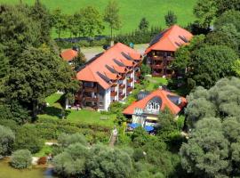 Ferienwohnung Chiemseestrand Nr. 16, hotel in Arlaching