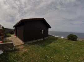 Bungalow 1 - Playa Arnela, Hotel in Carballo