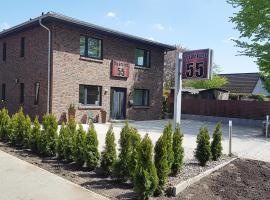 Q55 - Quartier 55, hotel with parking in Quickborn