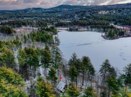 Cozy in the Woods, hotel v destinaci Madison