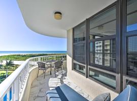 Resort Condo with Balcony and Stunning Ocean Views!, hotell i Marco Island