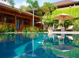 La'villaris hotel & resto, hotel poblíž Mezinárodní letiště Lombok      - LOP, Kuta Lombok